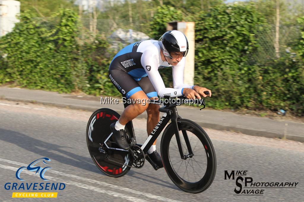 20170620-0109.jpg - GCC Evening 10 Time Trial 20-June-2017.  Isle of Grain, Kent.