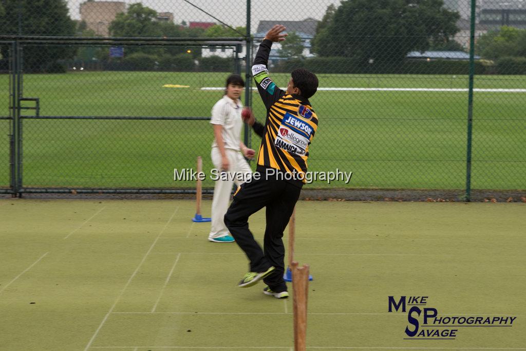 20170627-0020.jpg - Junior Coaching with Yasir Arafat at Lashings All Stars vs House Of Commons & Lords, 26th June 2017 Grenfell Tower Fundraising Cricket Event at Latymer Upper School Playing Fields, London.