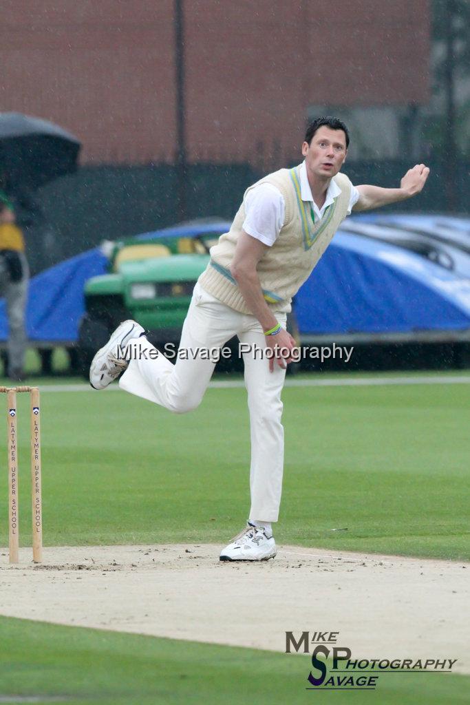 20170627-0189.jpg - Alex Chalk MP bowls at Lashings All Stars vs House Of Commons & Lords, 26th June 2017 Grenfell Tower Fundraising Cricket Event at Latymer Upper School Playing Fields, London.