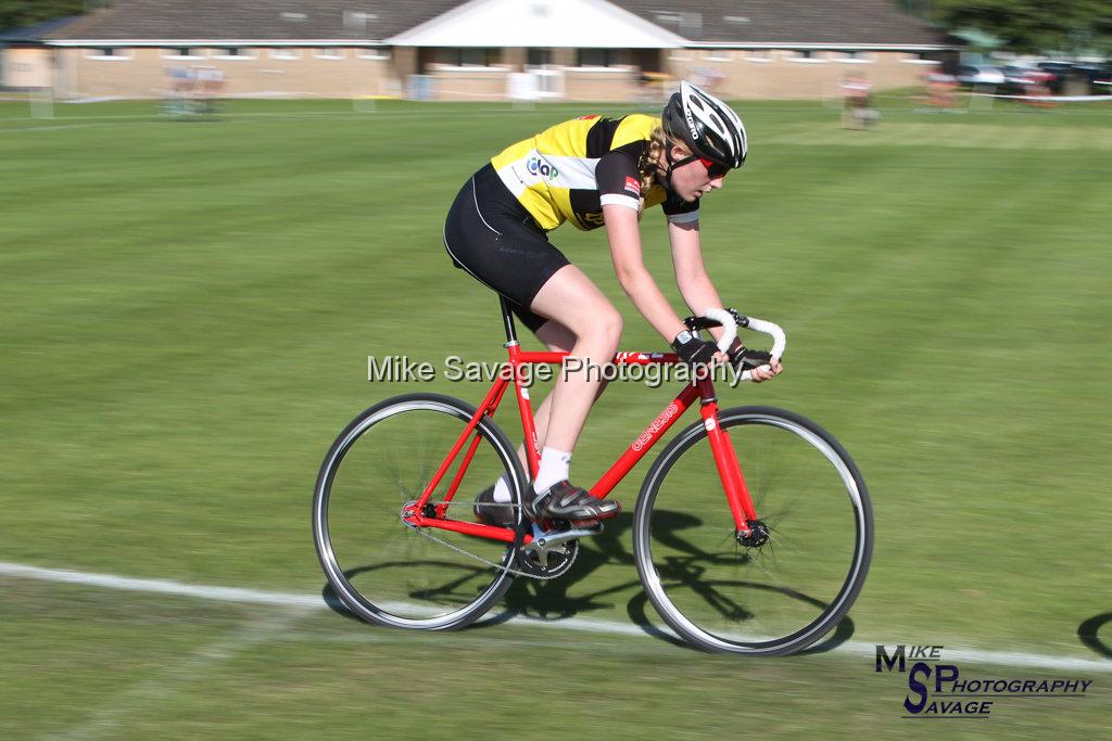 20170806-2924.jpg - Medway Velo Grass Track Event 06-Aug-2017.
