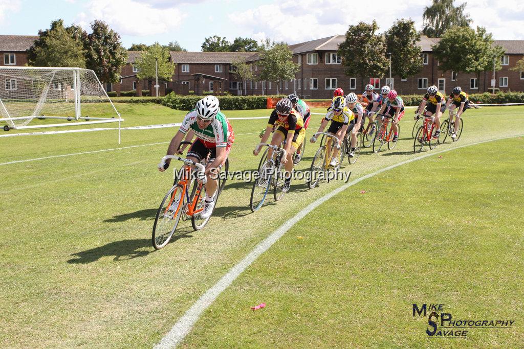 20170806-0915.jpg - Medway Velo Grass Track Event 06-Aug-2017.