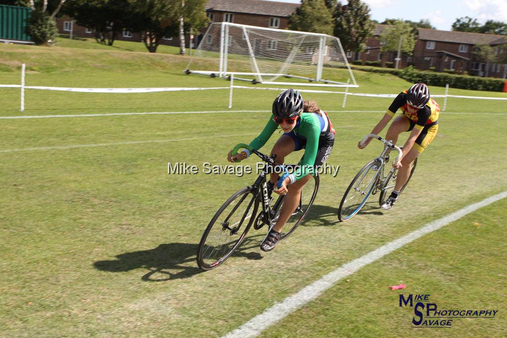 20170806-0946.jpg - Medway Velo Grass Track Event 06-Aug-2017.