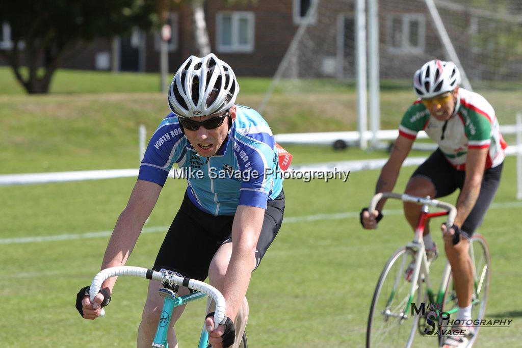 20170806-1042.jpg - Medway Velo Grass Track Event 06-Aug-2017.