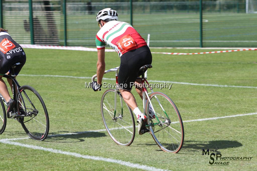 20170806-1012.jpg - Medway Velo Grass Track Event 06-Aug-2017.