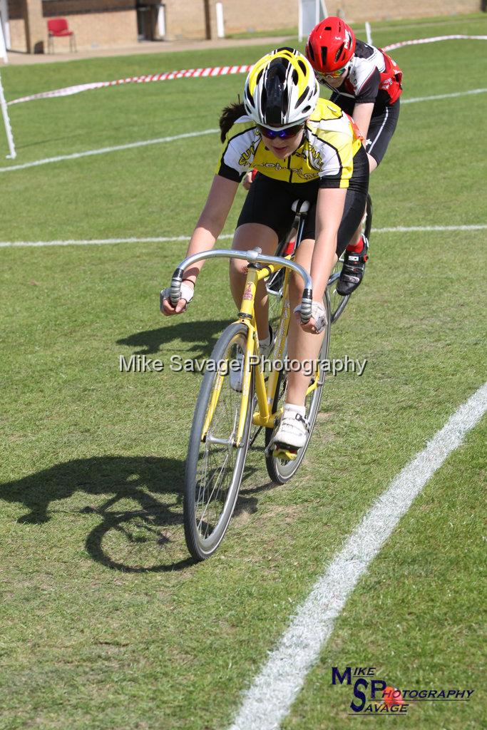 20170806-1075.jpg - Medway Velo Grass Track Event 06-Aug-2017.