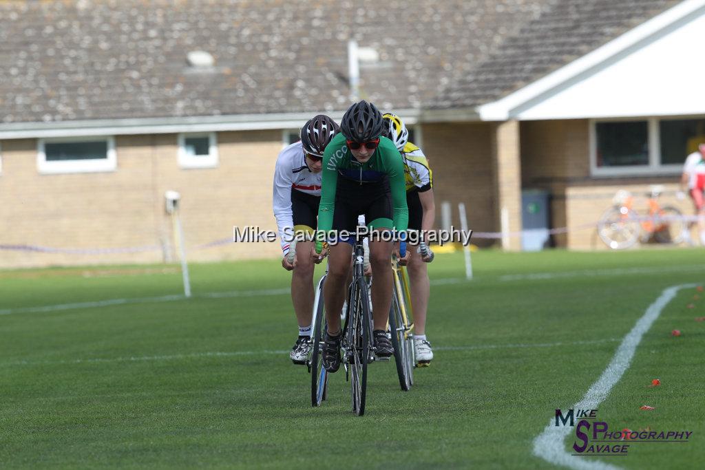 20170806-1436.jpg - Medway Velo Grass Track Event 06-Aug-2017.