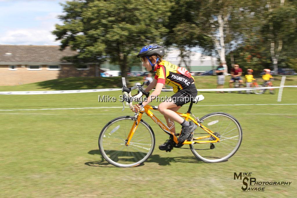 20170806-0858.jpg - Medway Velo Grass Track Event 06-Aug-2017.