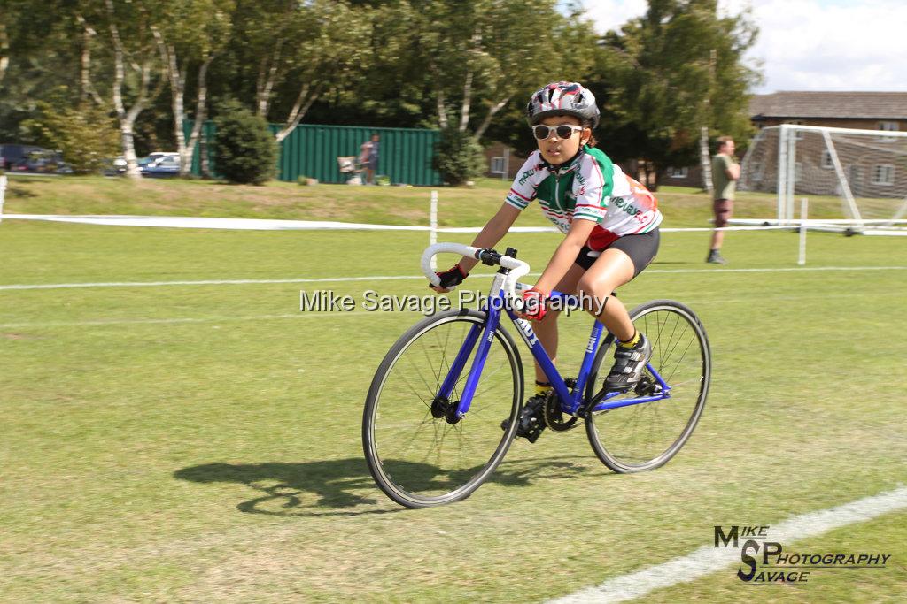 20170806-0863.jpg - Medway Velo Grass Track Event 06-Aug-2017.