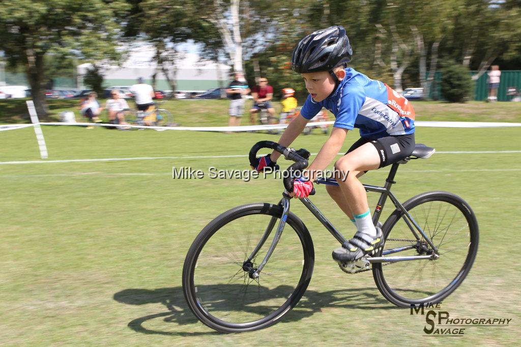 20170806-0883.jpg - Medway Velo Grass Track Event 06-Aug-2017.