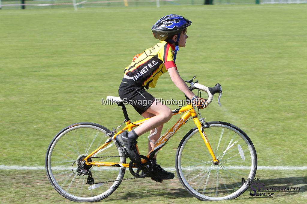 20170806-1803.jpg - Medway Velo Grass Track Event 06-Aug-2017.