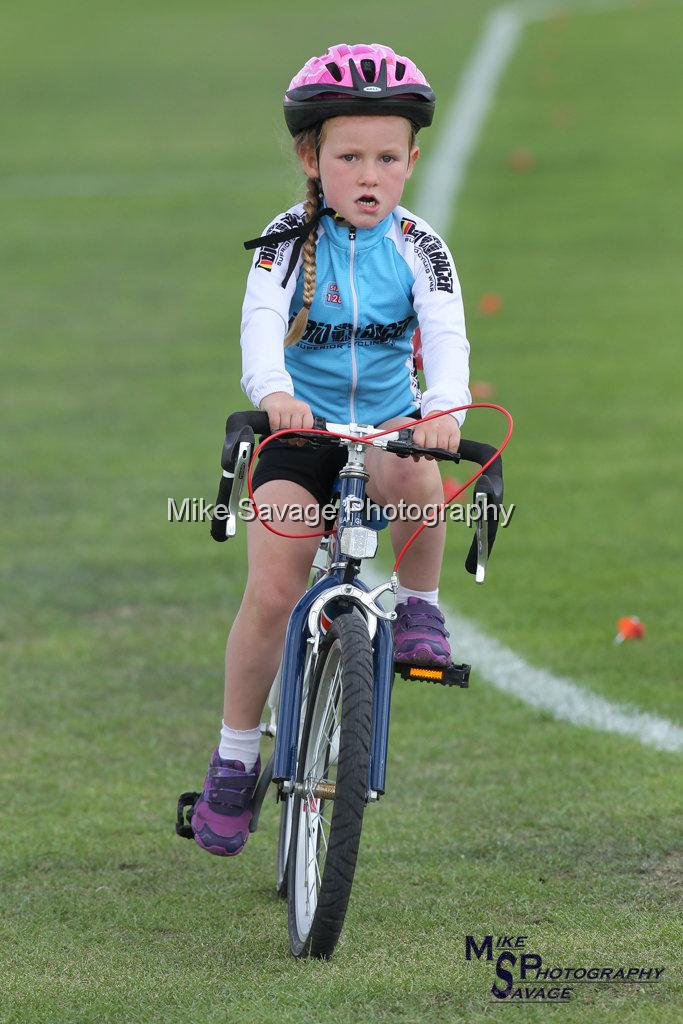 20170806-1245.jpg - Medway Velo Grass Track Event 06-Aug-2017.