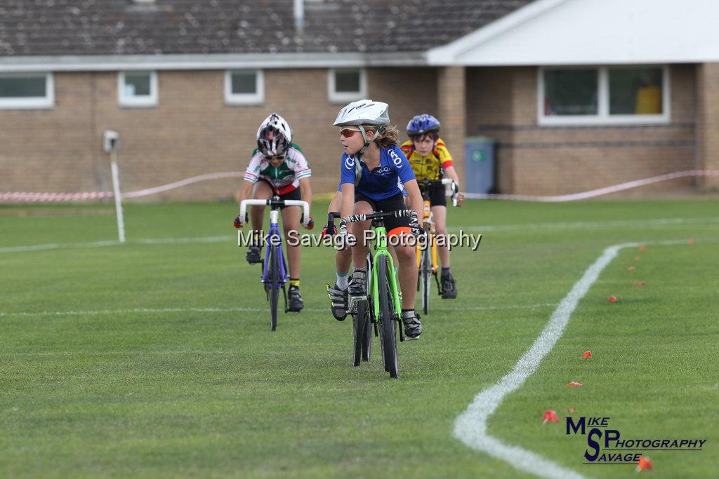 20170806-1251.jpg - Medway Velo Grass Track Event 06-Aug-2017.