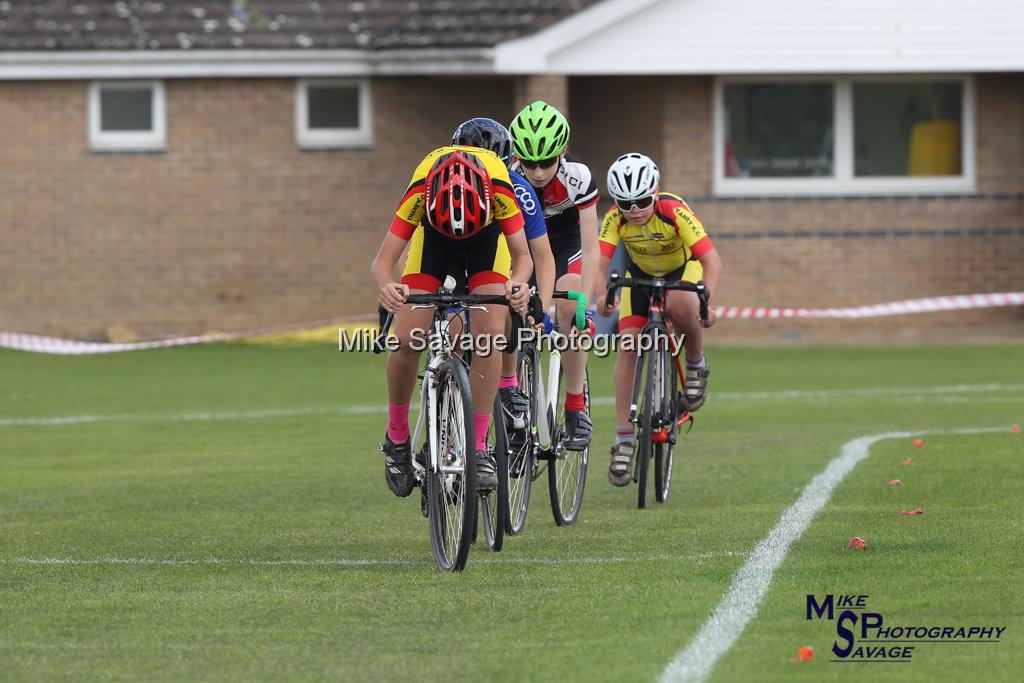 20170806-1268.jpg - Medway Velo Grass Track Event 06-Aug-2017.