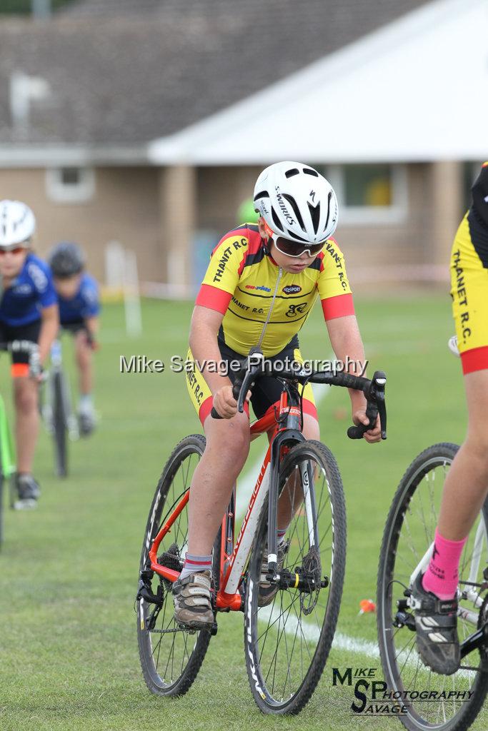 20170806-1334.jpg - Medway Velo Grass Track Event 06-Aug-2017.