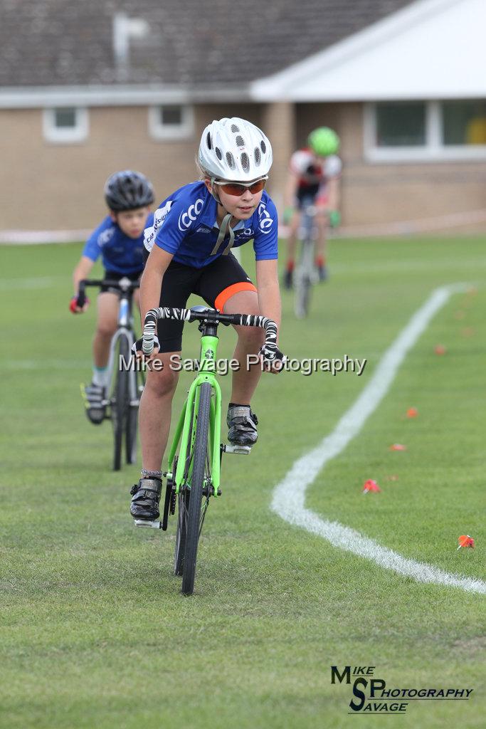 20170806-1340.jpg - Medway Velo Grass Track Event 06-Aug-2017.