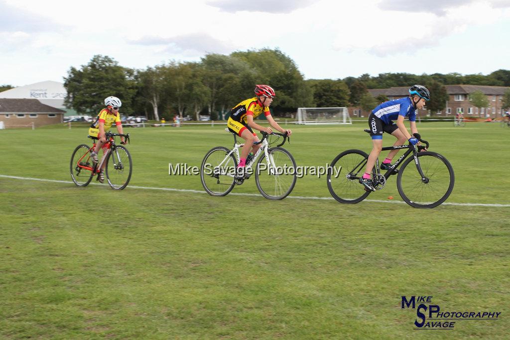 20170806-1360.jpg - Medway Velo Grass Track Event 06-Aug-2017.