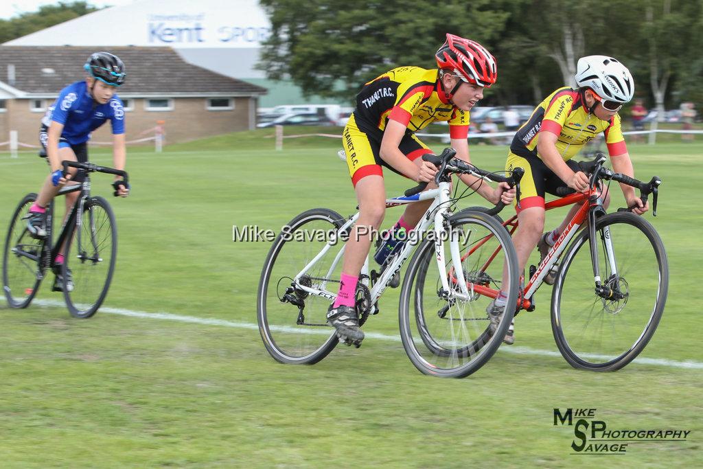 20170806-1397.jpg - Medway Velo Grass Track Event 06-Aug-2017.