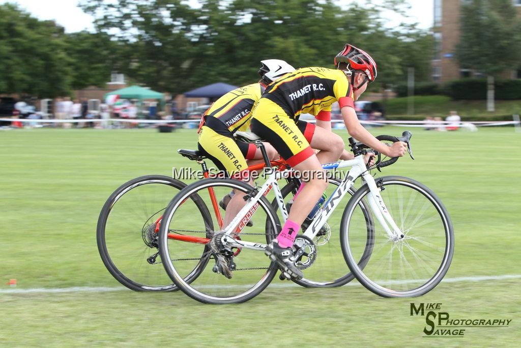 20170806-1408.jpg - Medway Velo Grass Track Event 06-Aug-2017.