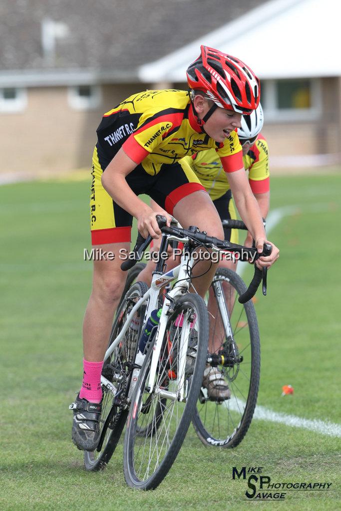 20170806-1420.jpg - Medway Velo Grass Track Event 06-Aug-2017.