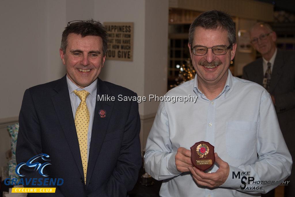 20171210-0018.jpg - David Barnes 3rd Vet Evening 10 Champion - GCC 2017 Awards Evening, The See-Ho, Gravesend, Kent. 10-Dec-2017.