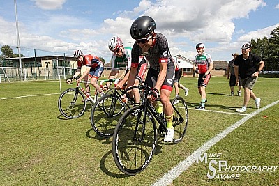 Cycling - Grass Track